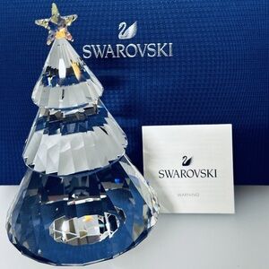 NIB Swarovski $399 Christmas Tree Topped With AB Star Crystal Figurine #5286388